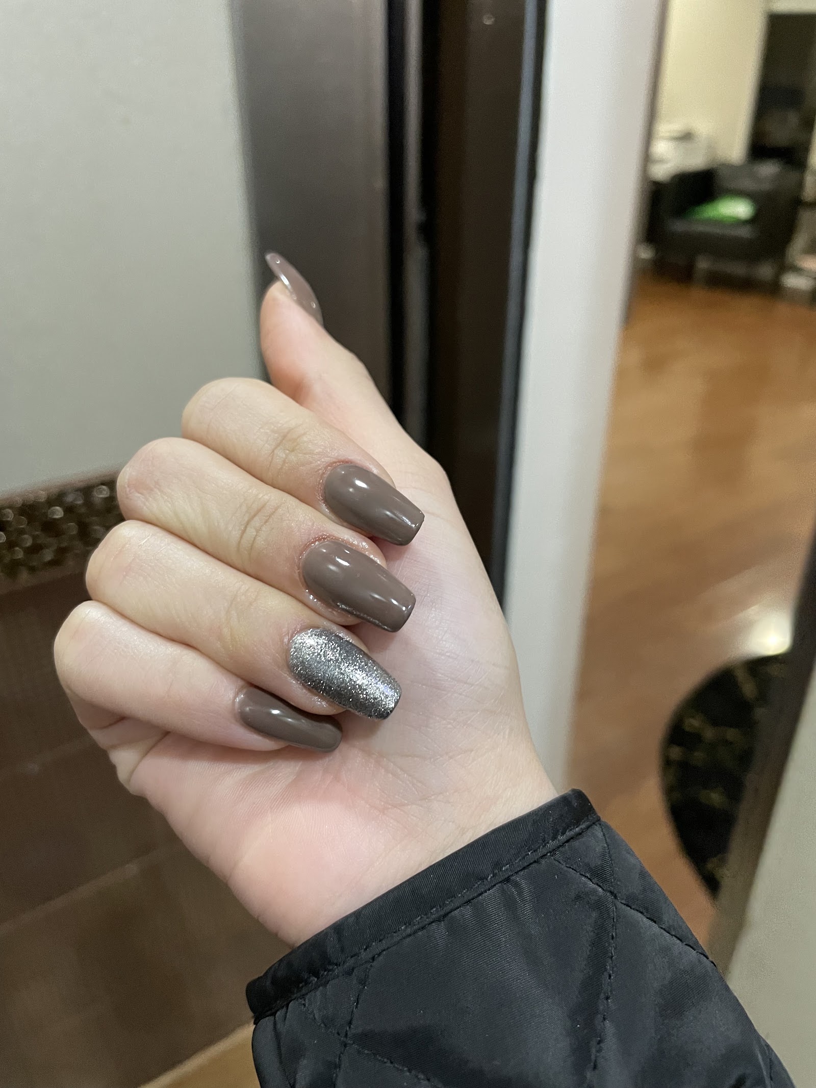 Manhattan Nails Salon nail photo 6
